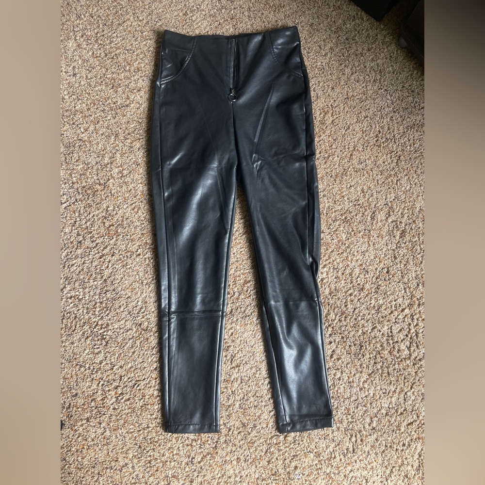 Vegan Leather Skinny Pants Size Small